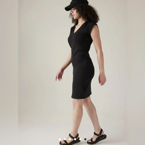 Athleta EFFORTLESS TEE DRESS Black - Picture 2 of 7